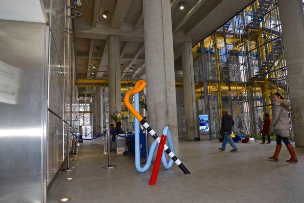 body language in 88 wood st